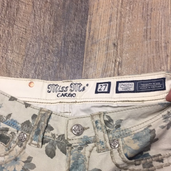 Miss me khaki peony cargo shorts - Picture 5 of 7